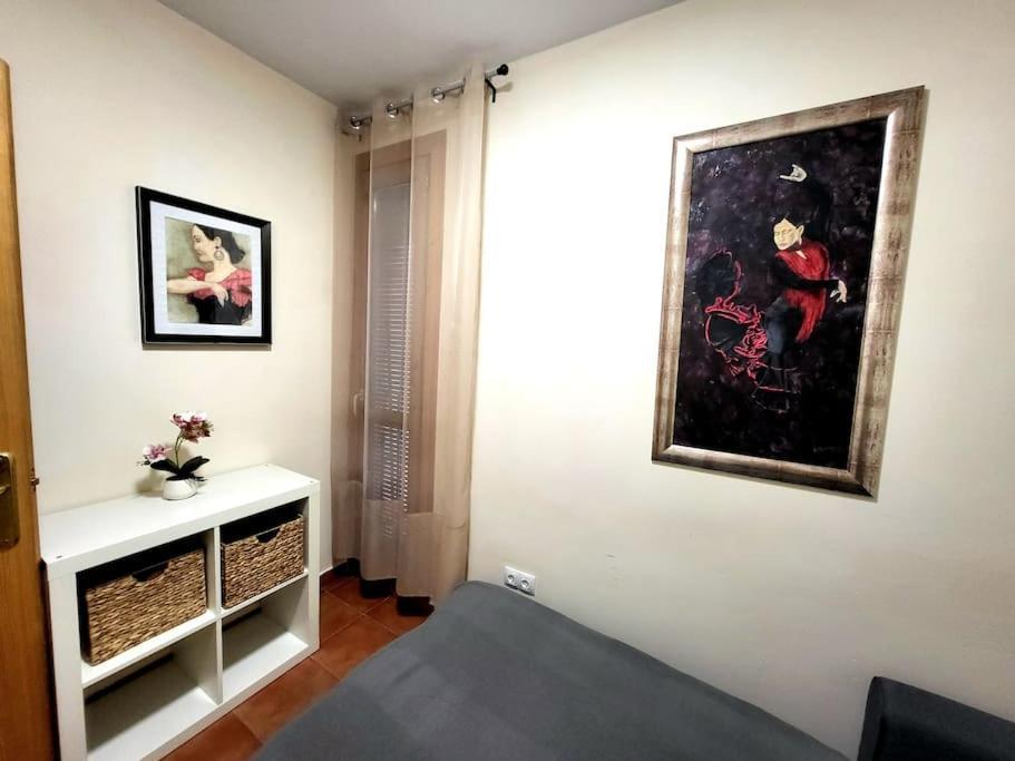 Flamenco, Apartamento Exclusivo De Dos Habitaciones En El Pleno Del Casco Antiguo, Alicante, Playa, Centro Historico, Rambla Bagian luar foto