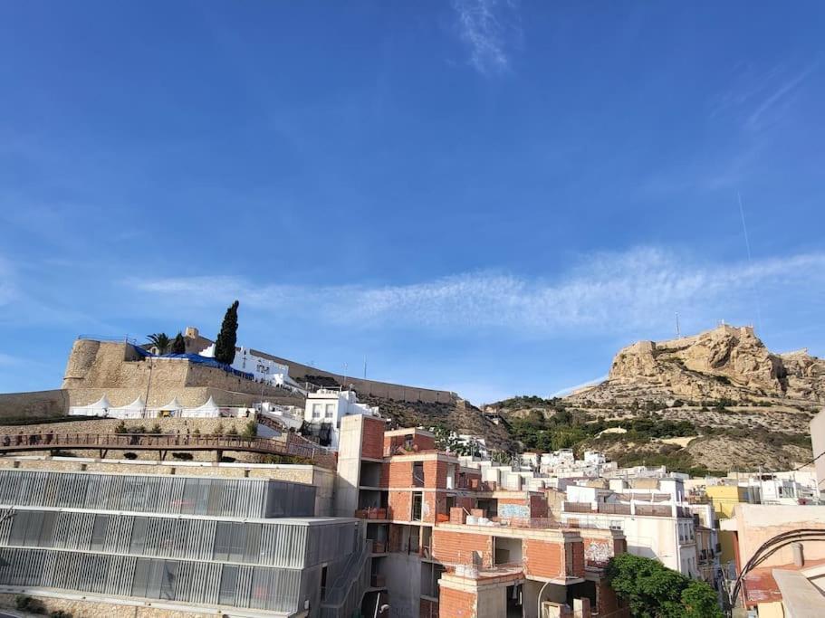 Flamenco, Apartamento Exclusivo De Dos Habitaciones En El Pleno Del Casco Antiguo, Alicante, Playa, Centro Historico, Rambla Bagian luar foto