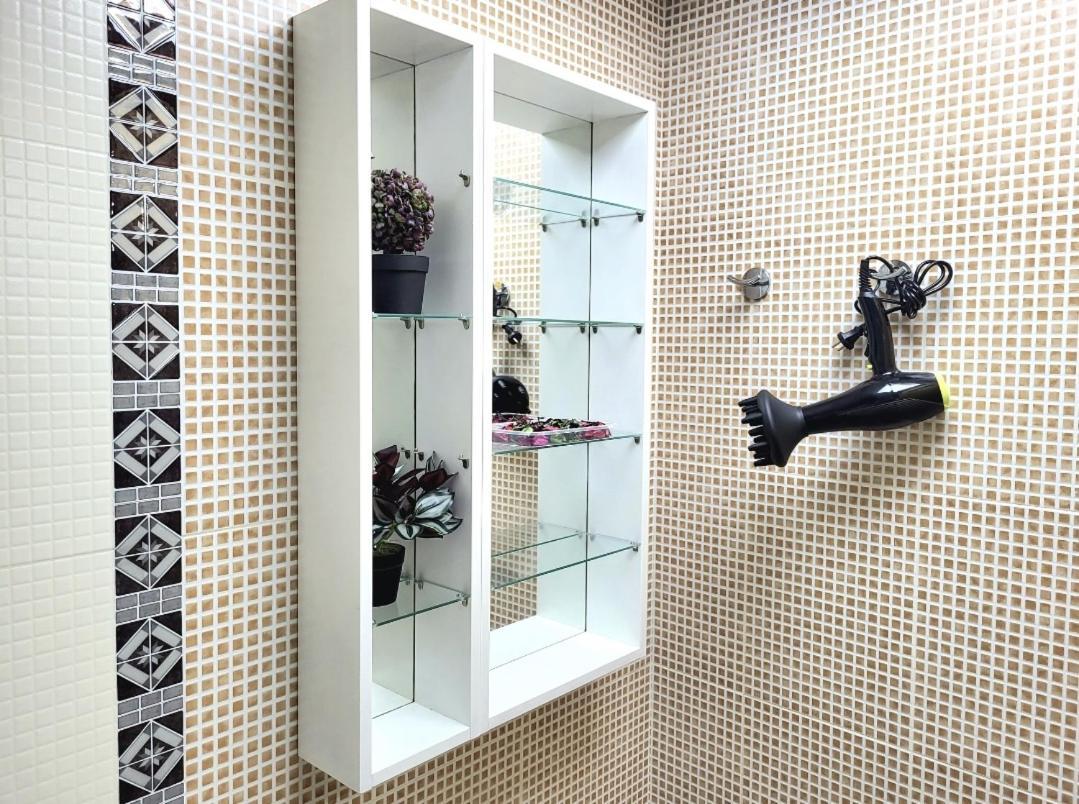 Flamenco, Apartamento Exclusivo De Dos Habitaciones En El Pleno Del Casco Antiguo, Alicante, Playa, Centro Historico, Rambla Bagian luar foto